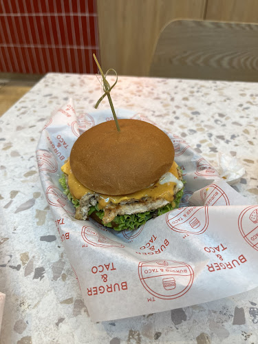 Opinii despre Burger & Taco Pavilion Bukit Jalil în Kuala Lumpur - Gastronomi dan perhotelan