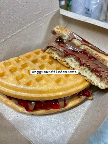 Anggun Waffle & Dessert - Gastronomi dan perhotelan