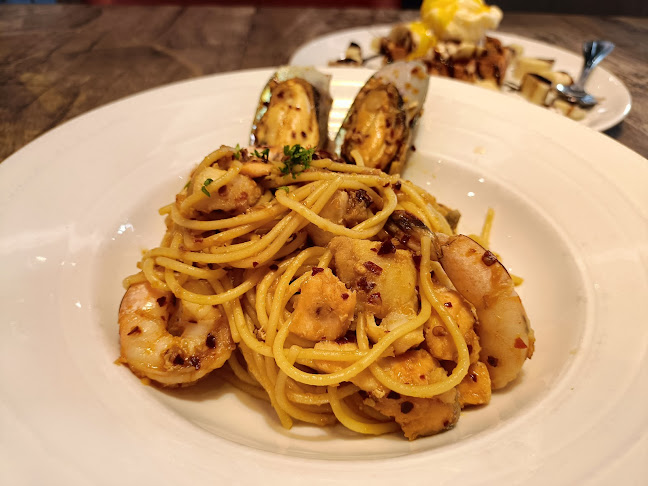 Vivo Pizza AEON Mall Bandaraya Melaka