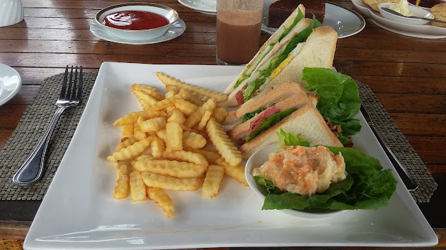 English Tea House & Restaurant