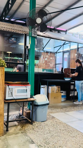 Comentarii opinii despre Fika Farmhouse