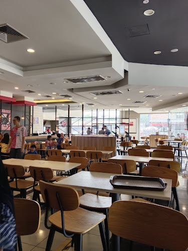 Comentarii opinii despre KFC Taman Perling DT