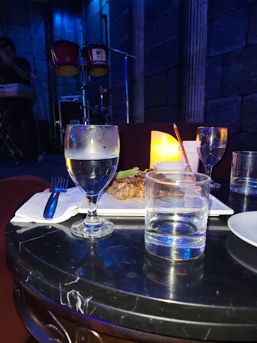 Lanun Restaurant & Bar