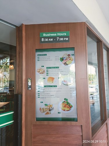 Opinii despre Mana Lagi Kopitiam Shah Alam în Shah Alam - Gastronomi dan perhotelan