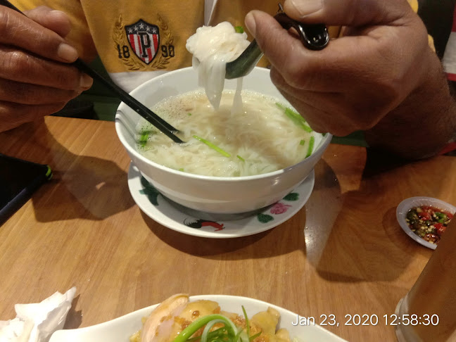 Opinii despre Hometown Hainan Coffee PUCHONG în Puchong - Gastronomi dan perhotelan