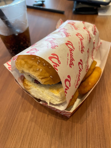 Comentarii opinii despre Chubbs Jalan Tun Jugah Outlet