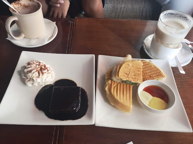 84, Jln Padungan, 93100 Kuching, Sarawak