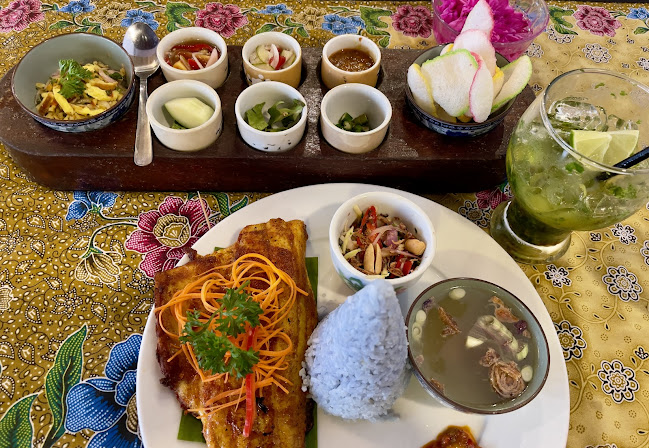 Opinii despre Lagenda House & Cafe în George Town - Gastronomi dan perhotelan