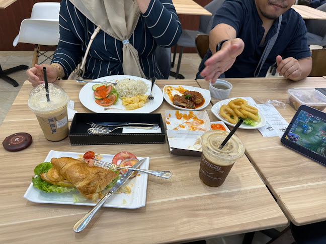 Kraezy Coffee Damansara Aliff - Gastronomi dan perhotelan