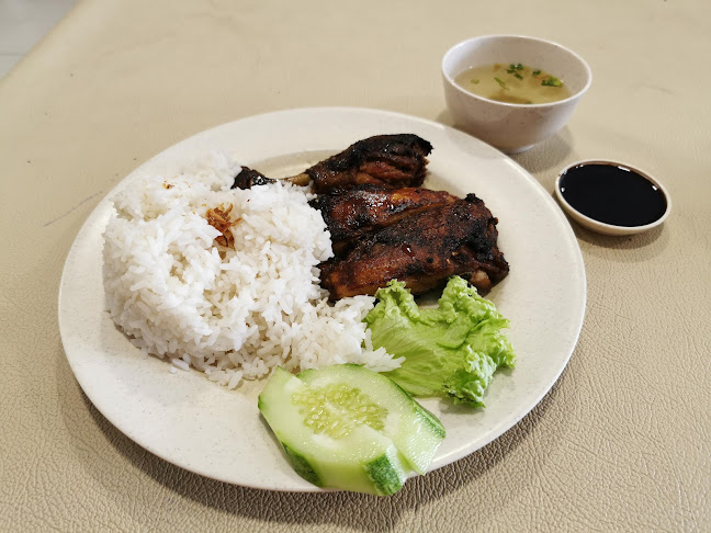 Opinii despre Kak Roy Cafe în Miir - Gastronomi dan perhotelan