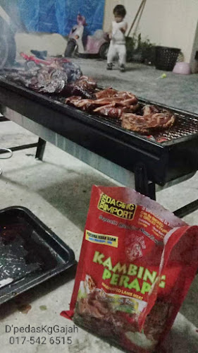 KAMBING PERAP D'PEDAS KG GAJAH