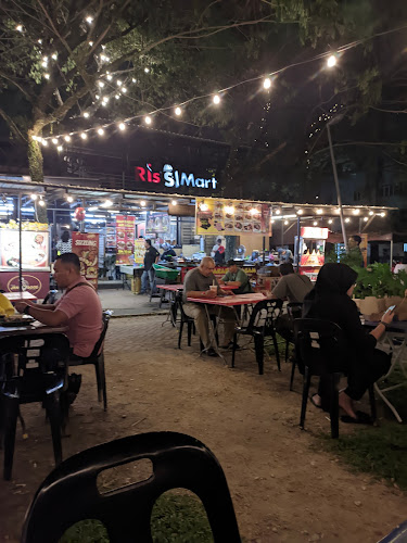 Opinii despre Rissmart Container Cafe în Shah Alam - Gastronomi dan perhotelan