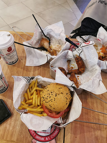 Opinii despre 4Fingers Crispy Chicken Datum Mall în Kuala Lumpur - Gastronomi dan perhotelan