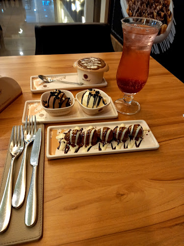 Comentarii opinii despre Molten Chocolate Cafe Dataran Pahlawan