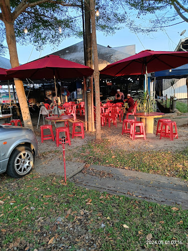 Kg Wakaf Jela, Jalan Sungai Rengas, pulau musang, 20050 Kuala Terengganu, Terengganu