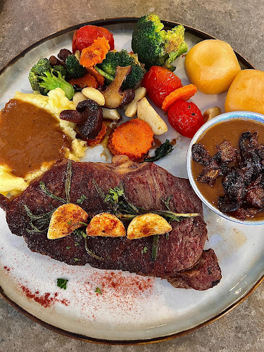 OverStepped Cafe Perdana Heights - Sungai Petani