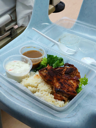 Comentarii opinii despre SERAPI FOOD VILLAGE @ SGH