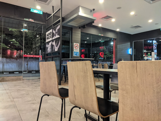 Comentarii opinii despre KFC Petron Kg Raja Besut