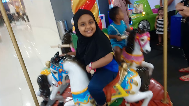 LOT G66 - G67, Pusat, Jalan Manjung Point 3, 32040 Seri Manjung, Perak