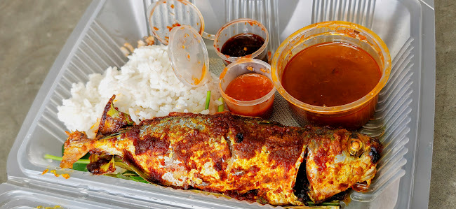 Serapi Food Village Lot 133 & 157 Section 21, Kuching Town Land District, Jalan Tun Abang Haji Openg, 93150 Kuching, Sarawak