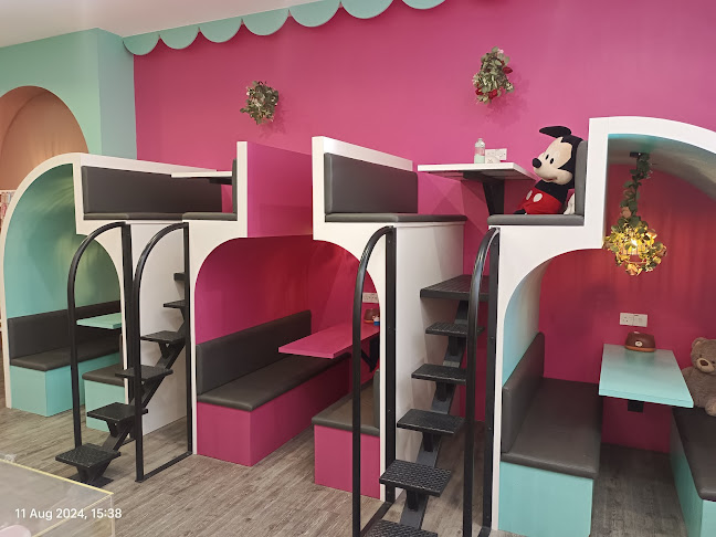 Bear Factory Cafe Kota Kinabalu - Gastronomi dan perhotelan