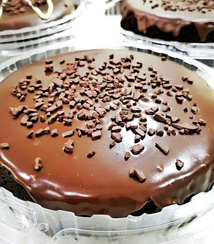 Opinii despre Kedai Kek Salak Tinggi în Sepang - Gastronomi dan perhotelan