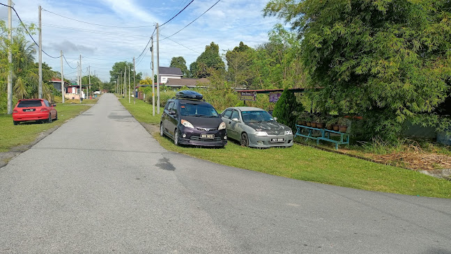 WARUNG KAMPUNG LOT D'PURPLE - Gastronomi dan perhotelan