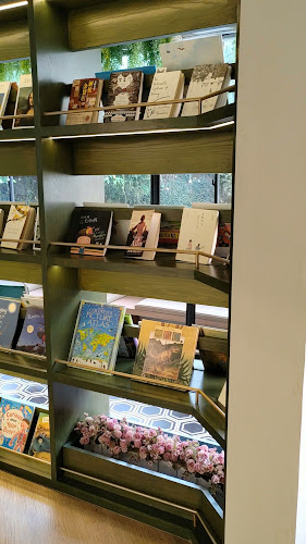 Lot 20, First Floor (Corner Unit Lorong Damai Point, Jalan Damai, Luyang Commercial Centre, 88300 Kota Kinabalu, Sabah