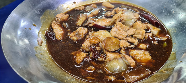 Opinii despre Restoran Makanan Laut Dapi în Sibu - Gastronomi dan perhotelan