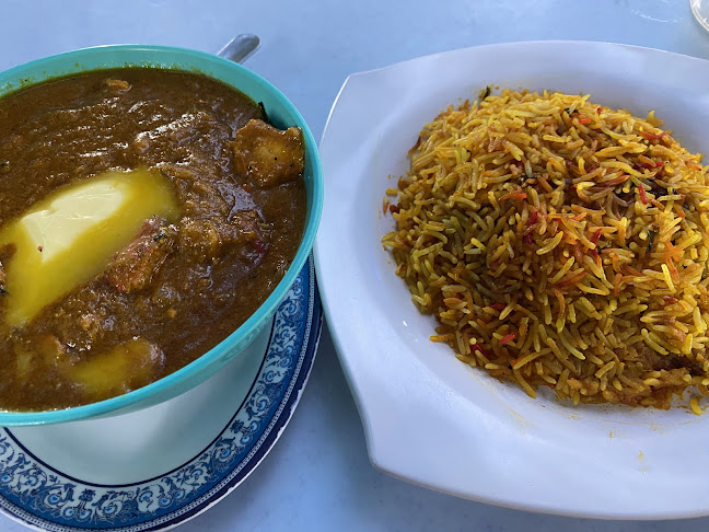 Opinii despre NGO Corner - GNUSKL (Malay, Western Food Stalls/Kiosks) în Kuala Lumpur - Gastronomi dan perhotelan