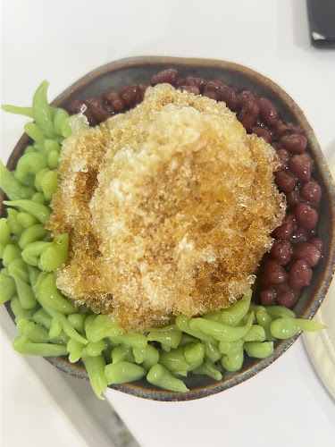 WaaronKuus Cafe - Gastronomi dan perhotelan