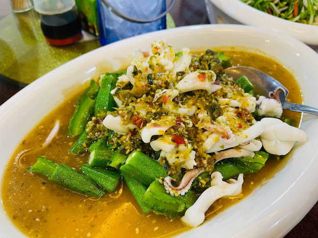 Restoran Makanan Laut Crab House - Gastronomi dan perhotelan