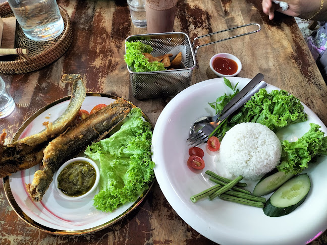 NO 24, Nongchik Riverside, Jalan Kolam Ayer, 80200 Johor Bahru, Johor