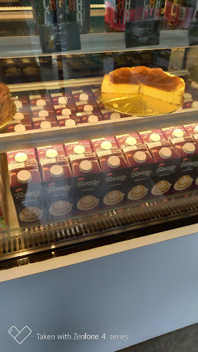 The 92's (Kuantan) - Gastronomi dan perhotelan