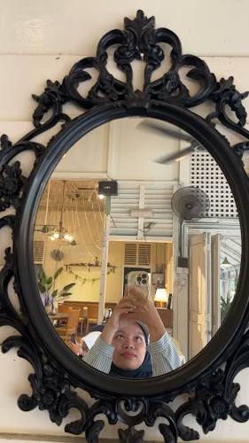 Comentarii opinii despre Karat Cafe