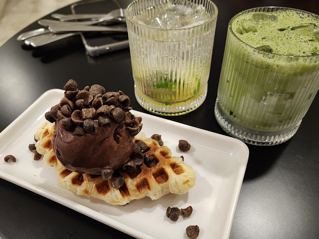 11, Jalan SS 21/56b, Damansara Utama, 47400 Petaling Jaya, Selangor