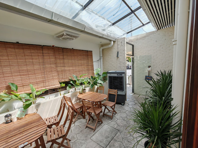 Opinii despre The Palm Cafe & Bistro în Tanjung Tokong - Gastronomi dan perhotelan