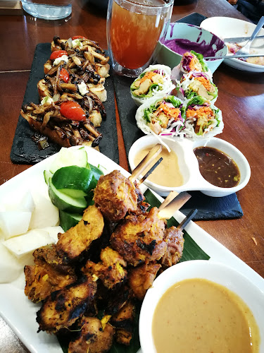 Seed Wholesome Dining - Gastronomi dan perhotelan