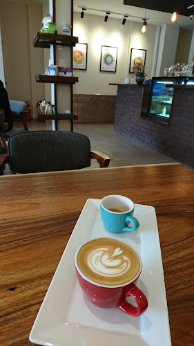 Opinii despre Q Cup Café în Kuala Lumpur - Gastronomi dan perhotelan