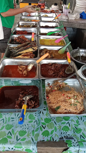 Opinii despre Kedai Makan Kak Ah Nasi Berlauk în Kota Bharu - Gastronomi dan perhotelan