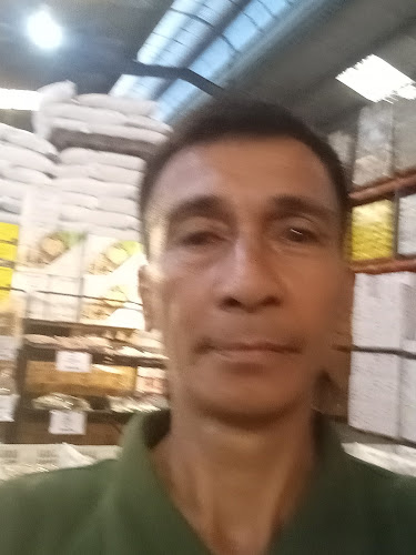 Opinii despre Rosemery Bakery(WEIWAN SDN BHD) în Kota Kinabalu - Gastronomi dan perhotelan