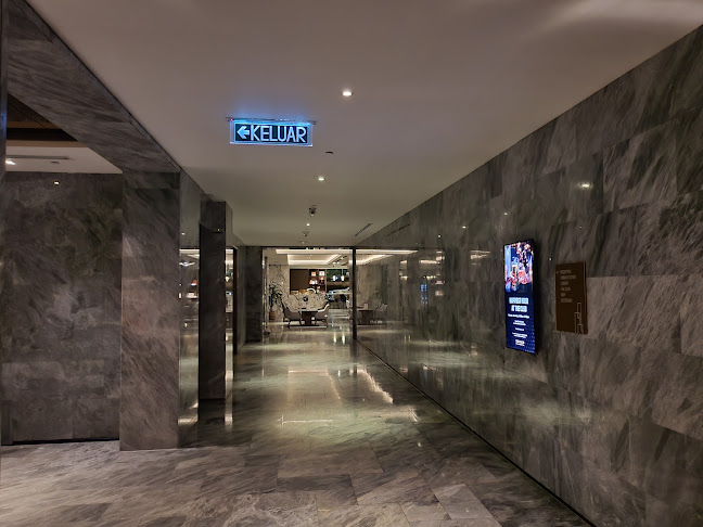 Jln Tunku Abdul Rahman, Asia City, 88000 Kota Kinabalu, Sabah