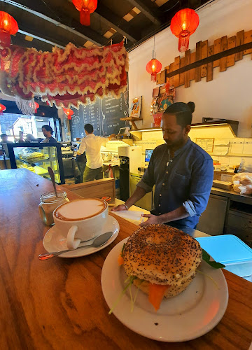 The Mugshot Cafe - Gastronomi dan perhotelan