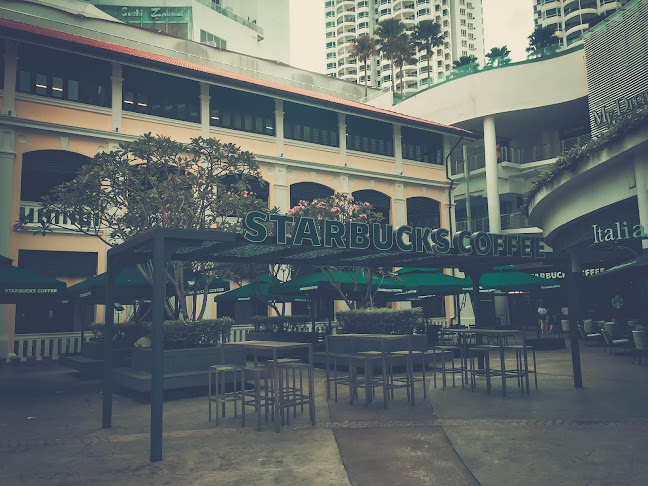 Comentarii opinii despre Starbucks Coffee