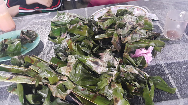 Comentarii opinii despre Awie Satar & Otak-otak