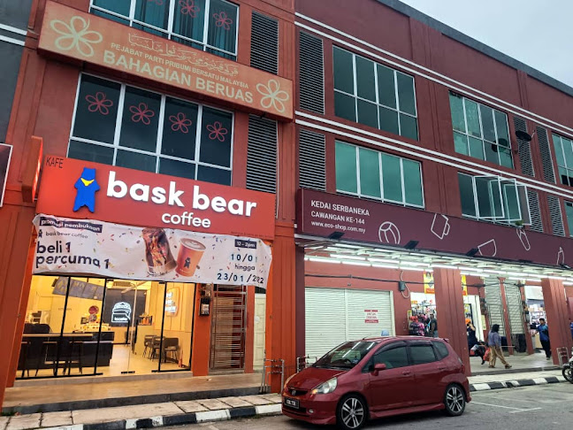 Bask Bear Coffee Pantai Remis