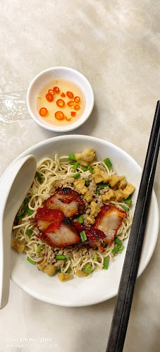 Little Hainan • 小海南雞飯館