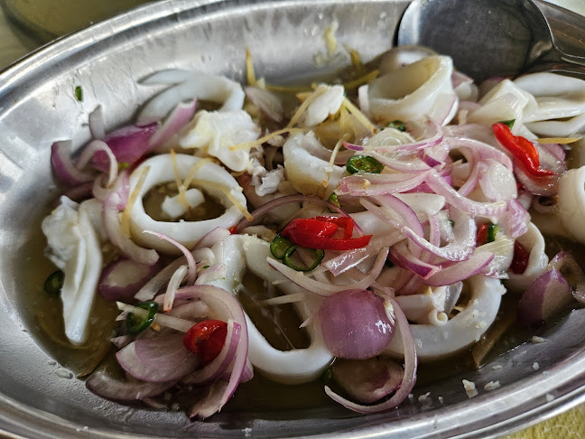 Opinii despre Rasa Sayang Seafood 筷乐小筑 în Kuala Sepetang - Gastronomi dan perhotelan