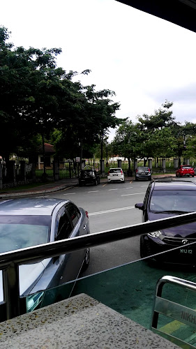 Restoran Nikhman Bistro - Gastronomi dan perhotelan