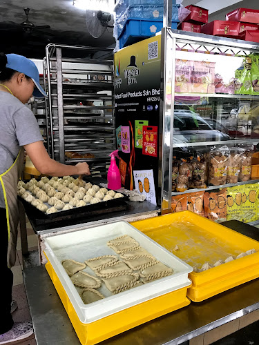 Comentarii opinii despre Asia Catering & Confectionery (Siew Pow Master)